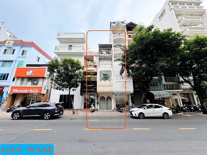 BÁN NHÀ MẶT TIỀN KINH DOANH : 286 NGUYỄN THIỆN THUẬT - P. 3 - Q. 3 