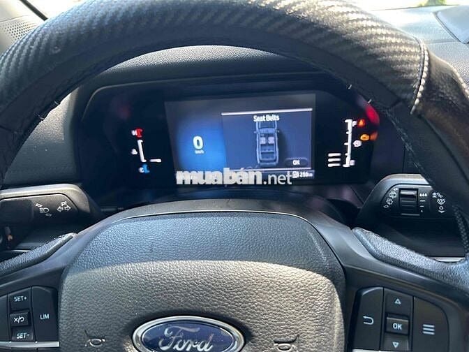 Ford Everest 2023 Đen 7 chỗ SUV