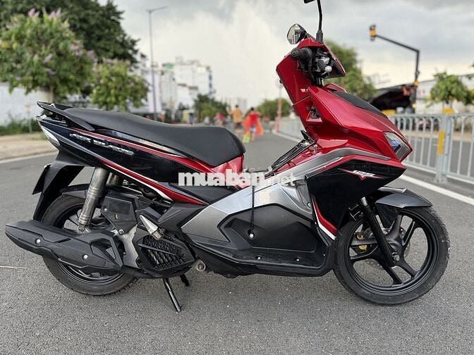 Honda Air Blade 2017 Chính Chủ BSTP máy êm đẹp 96%