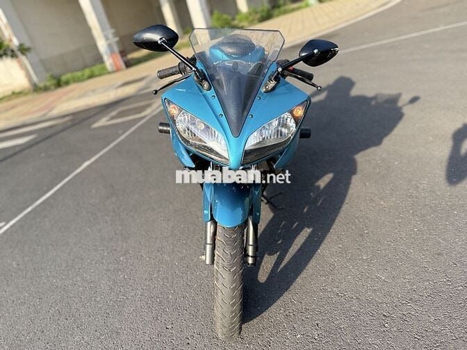 Yamaha R15v2 Xanh ngọc bảo BSTP máy zin êm 