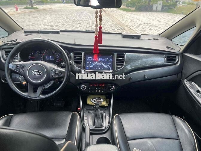 Kia Rondo 2016 Tự động Dầu 89000 km Trắng