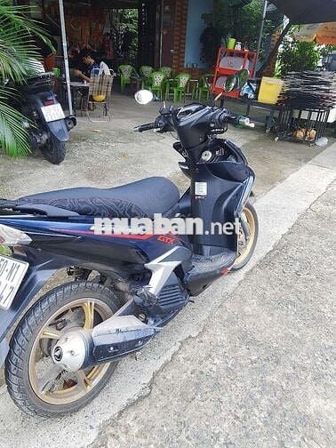 Yamaha Luvias GTX Xanh đen