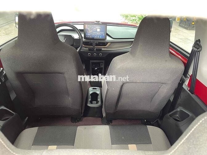 VinFast VF3 2024 Điện Đỏ 2 v km