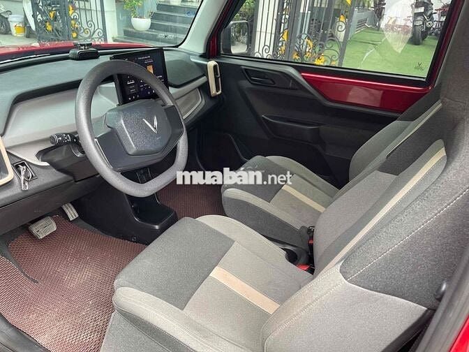 VinFast VF3 2024 Điện Đỏ 2 v km