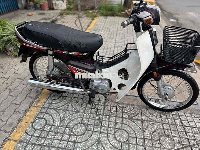 Honda Dream Thái