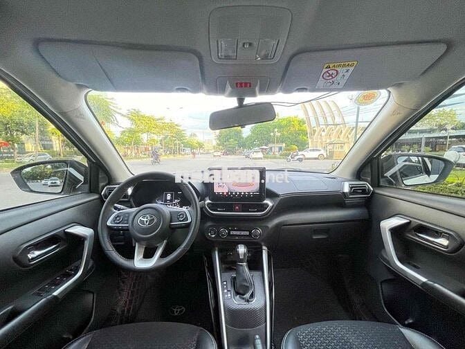 Toyota Raize 2023 Trắng 40000 km Nhập khẩu