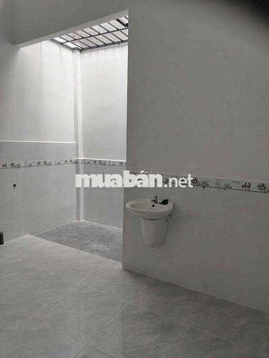 NHÀ RẤT ĐẸP TÂN THỚI NHẤT TRƯỜNG CHINH CHO THUÊ