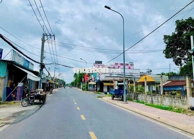 Giảm Giá Sâu Lô Đất 108m2 Chỉ 1 Tỷ 4 Ngay Chợ Việt Kiều , SHR