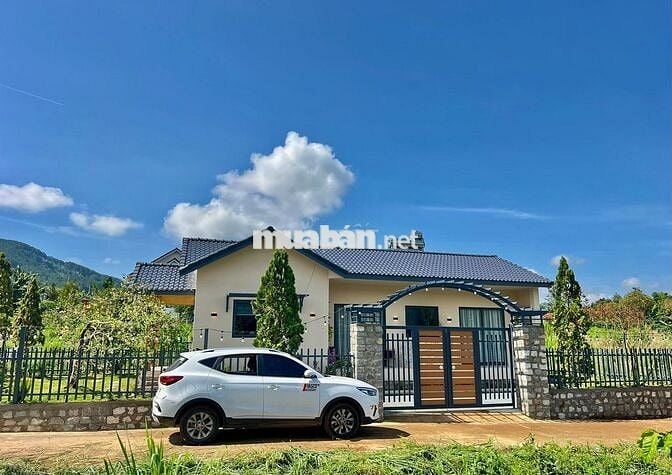 bán căn nhà vườn mặt 1/ quốc lộ 22 270m2