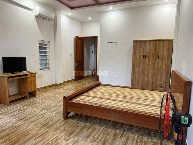 🏢 CHO THUÊ NHÀ 4 TẦNG MẶT TIỀN NGÔ QUYỀN – GẦN CẢNG TIÊN SA, SƠN TRÀ