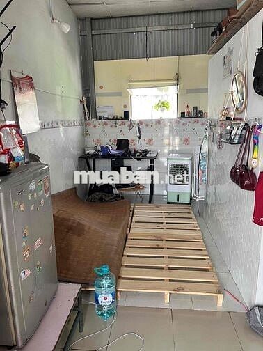 phòng trọ quận 6 ban công cửa sổ 23m2 2tr5