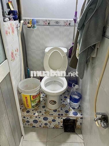 phòng trọ quận 6 ban công cửa sổ 23m2 2tr5