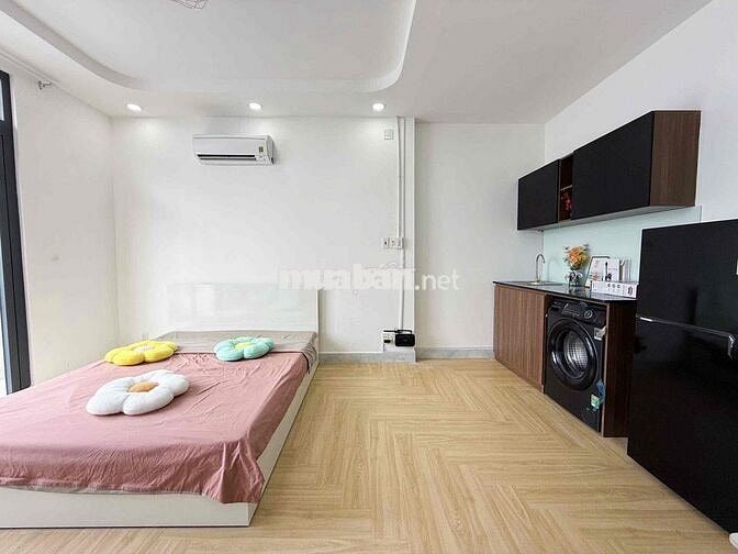 STUIDIO BANCON NGAY DS.13 TÂN KIỂNG GẦN LOTTEMART FULL NỘI THẤT