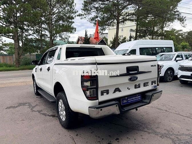 Ford Ranger XLS 4x2 AT 2019 Trắng