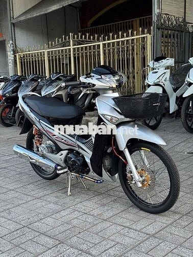 Fu neo Fi 208 dọn Wave i biển 67