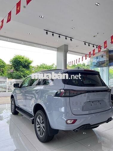 Isuzu MU-X  7 chỗ / 2025 / Màu xám