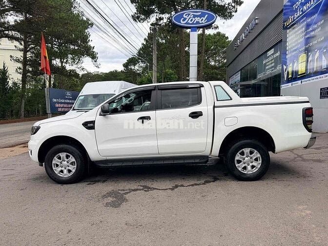 Ford Ranger XLS 4x2 AT 2019 Trắng