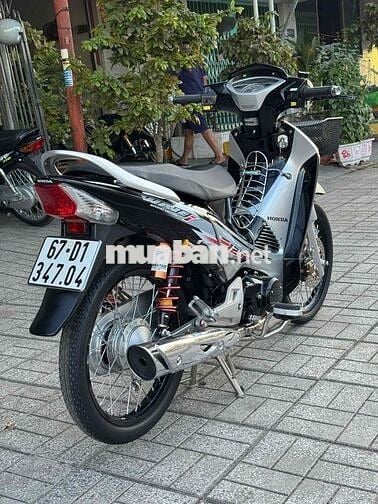 Fu neo Fi 208 dọn Wave i biển 67