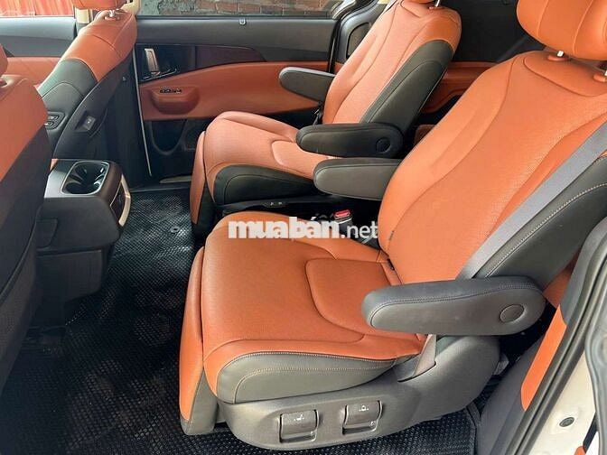 KIA CARNIVAL SIGNATURE 2024 Trắng 12.000 km