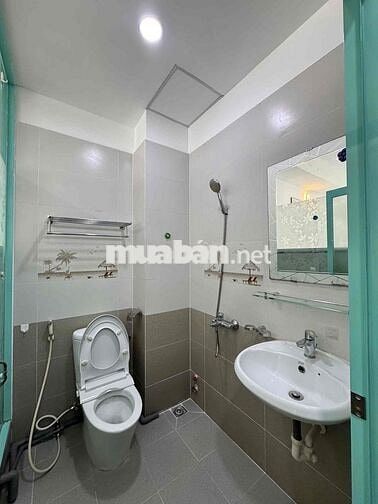 Siêu Rẻ!! Studio Balcon 20m2 Sạch Đẹp Ngay Nguyễn Đình Chiểu Quận 3
