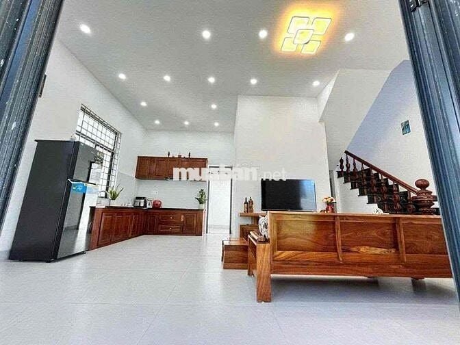 CHO THUÊ NHÀ 3 TẦNG 3PN3WC KHU VỰC THỌ QUANG - OK PET