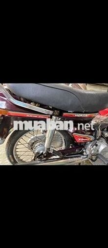 Honda Dream Thái Nâu Xăng