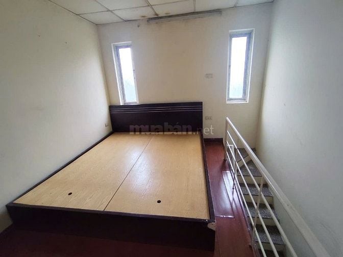 Cho thuê nhà điện nước giá nhà dùng.