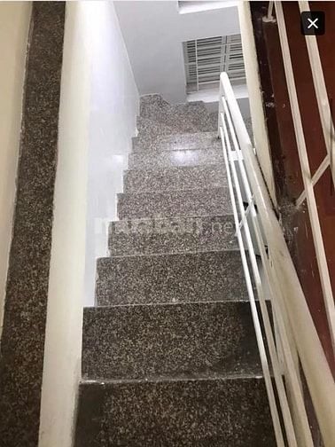 Cho thuê nhà điện nước giá nhà dùng.