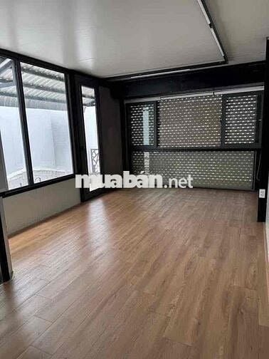Cho Thuê Nhà Mặt Tiền Tuệ Tĩnh,  Phường 12, Quận 11 Giá: 18 triệu 4m x