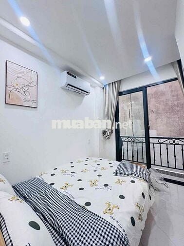 NHÀ VẠN KIẾP 3 TẦNG 2PN HXH THÔNG SÂN XE NHÀ ĐẸP 2.86 TỶ TL