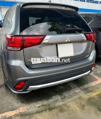 Outlander 2019 2.0Premium Full Hãng
