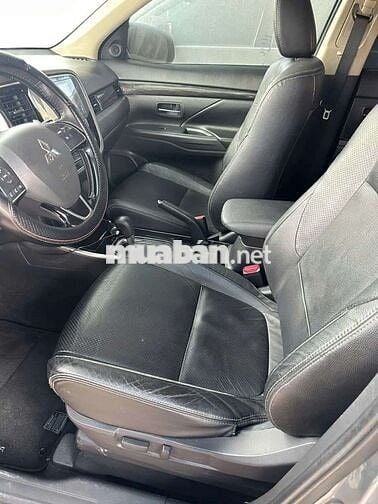 Outlander 2019 2.0Premium Full Hãng
