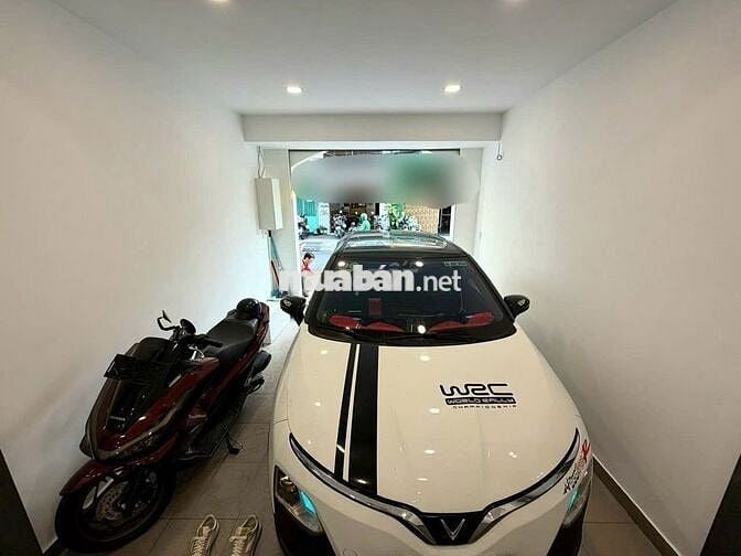 NHÀ MỚI NGAY  MẶT TIỀN KINH DOANH ĐA NGÀNH NGHỀ_ XE HƠI ĐẬU TRONG NHÀ