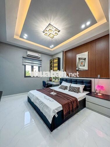 BÁN NHÀ 3 TẦNG MẶT TIỀN ĐƯỜNG D15 KHU HỒNG LOAN 6A