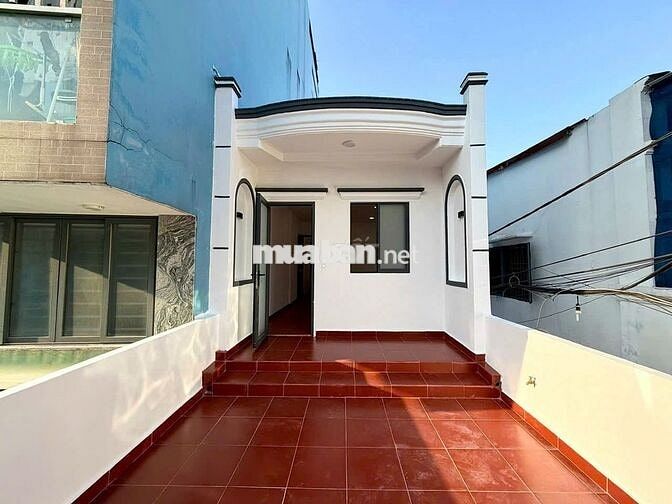 NHÀ MỚI NGAY  MẶT TIỀN KINH DOANH ĐA NGÀNH NGHỀ_ XE HƠI ĐẬU TRONG NHÀ
