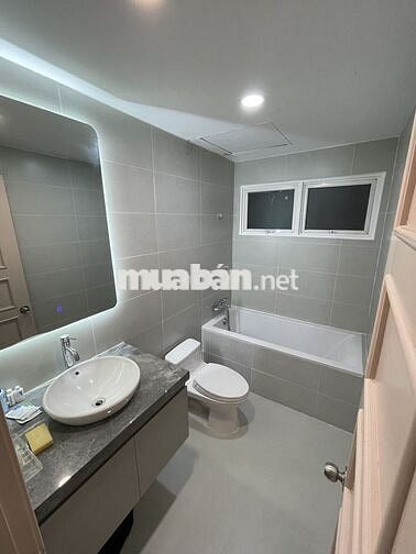 Chính chủ cần bán, 3PN, 127m2, thu nhập 13tr5/tháng đang cho thuê