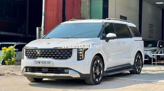 KIA CARNIVAL SIGNATURE 2024 Trắng 12.000 km