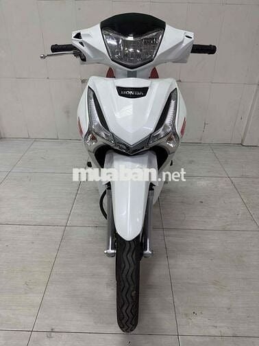 Honda Future 125cc Trắng đỏ Xăng