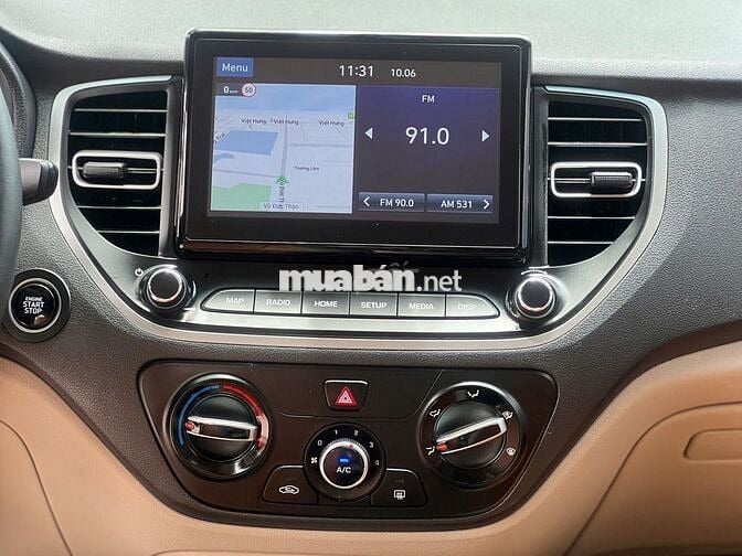 Hyundai Accent AT 2024 Trắng mẹ mắng cũng mua