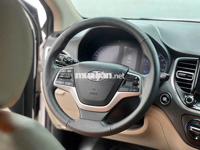 Hyundai Accent AT 2024 Trắng mẹ mắng cũng mua