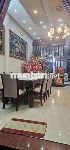 Bán nhà biệt thự KDC Phong Phú5. DT 7x19,5=136m.