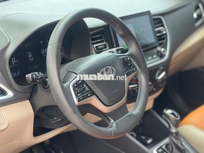 Hyundai Accent AT 2024 Trắng mẹ mắng cũng mua