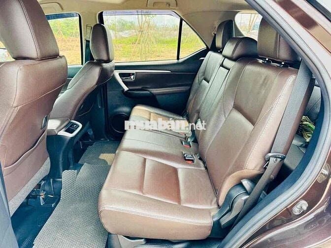 Toyota Fortuner 2018 Dầu Số tự động 5 vạn km Nâu