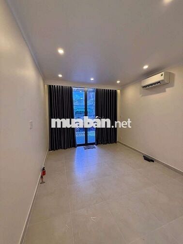 NHÀ MẶT TIỀN ĐƯỜNG KINH DOANH 