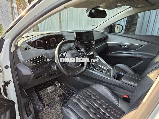 Peugeot 3008 Allure 2022 25000 km