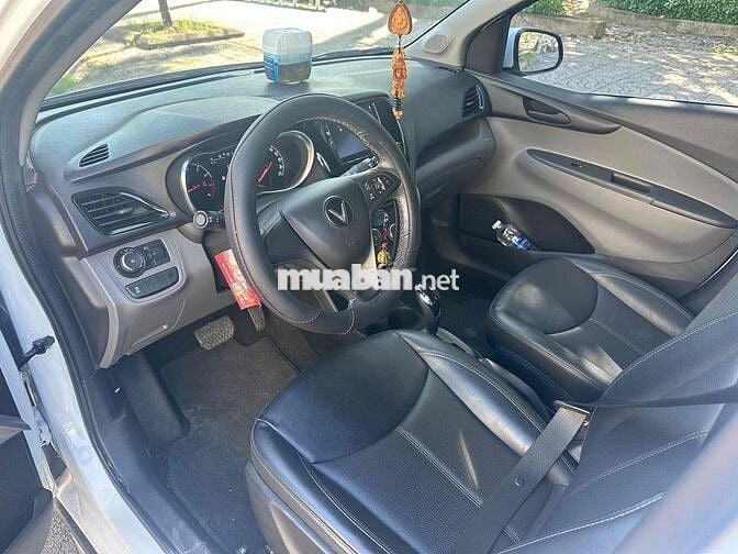 VinFast Fadil Plus 2022 Trắng 30.000 km