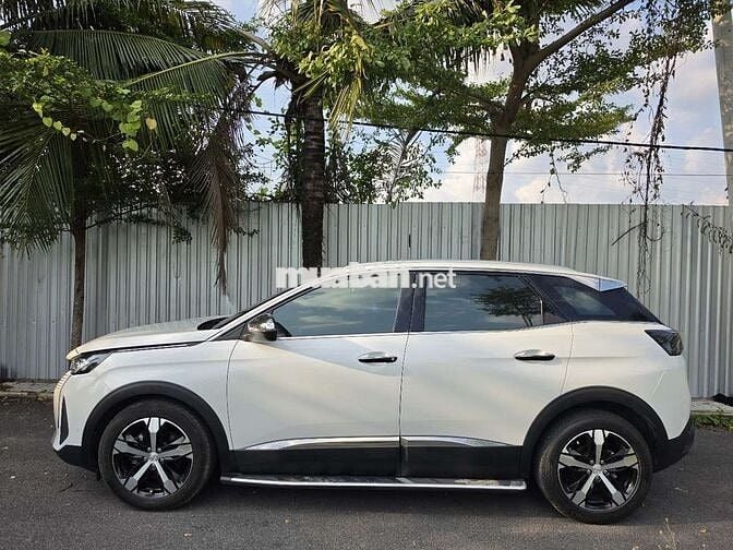 Peugeot 3008 Allure 2022 25000 km