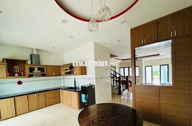 CHO THUÊ NHÀ 3 TẦNG KĐT ECOCHARM GẦN SÔNG, BIỂN THOÁNG MÁT