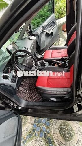 Ford Fiesta 2011 Số sàn 12340 km Đen