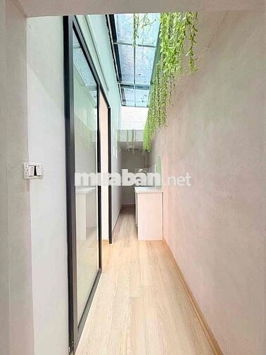 Siêu hiếm! căn hộ TT phố Hàng Giầy, 23/50m 2 ngủ full NT xịn sò ở ngay